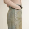 Jeans da donna modello boyfriend con effetto vissuto, lavaggio sabbia e borchie