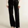 Jeans da donna neri con effetto lavaggio vellutato