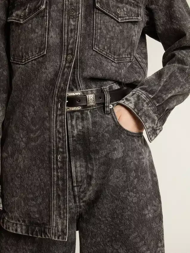 Jeans da donna neri con motivo floreale