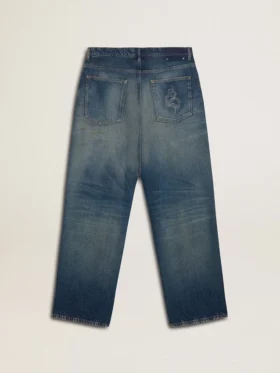 Jeans da uomo dal taglio ampio e dal lavaggio medio per il Capodanno cinese
