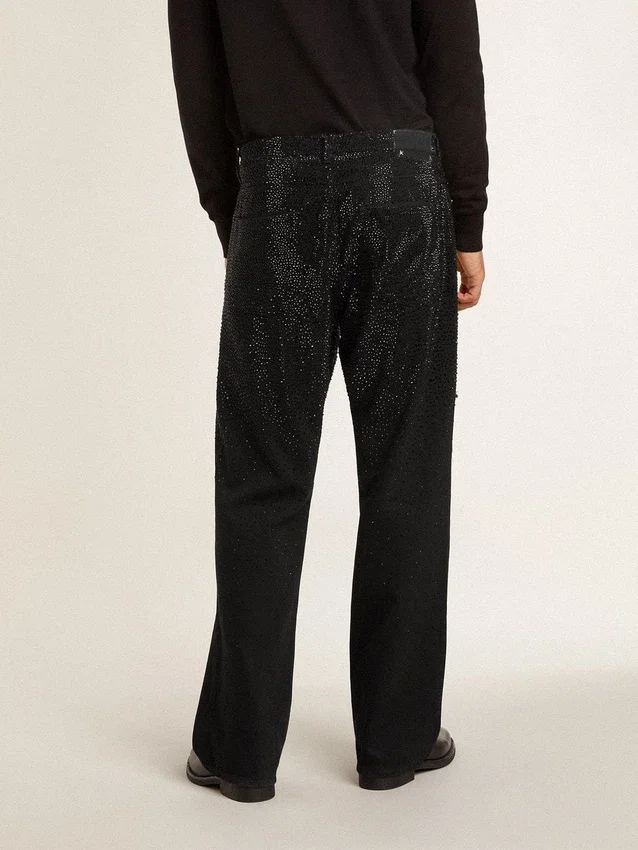 Jeans da uomo neri dalla vestibilità ampia con cristalli su tutta la superficie e effetto sfumato