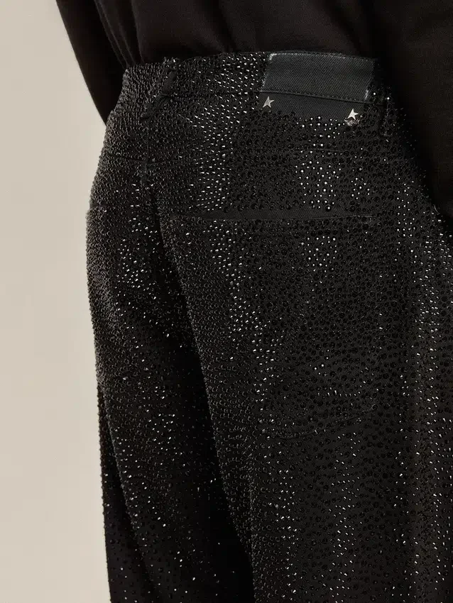 Jeans da uomo neri dalla vestibilità ampia con cristalli su tutta la superficie e effetto sfumato