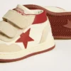 June Junior in nappa e pelle scamosciata con stella e linguetta sul tallone in pelle rossa
