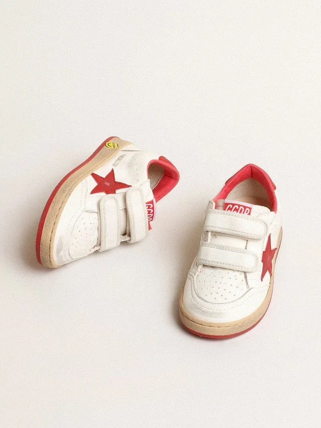 Junior Ball Star in nappa con stella in pelle rossa e linguetta sul tallone