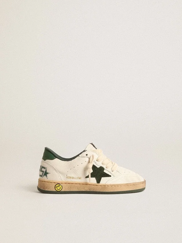 Junior Ball Star in pelle bianca con stella in pelle scamosciata verde