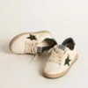 Junior Ball Star in pelle bianca con stella in pelle scamosciata verde