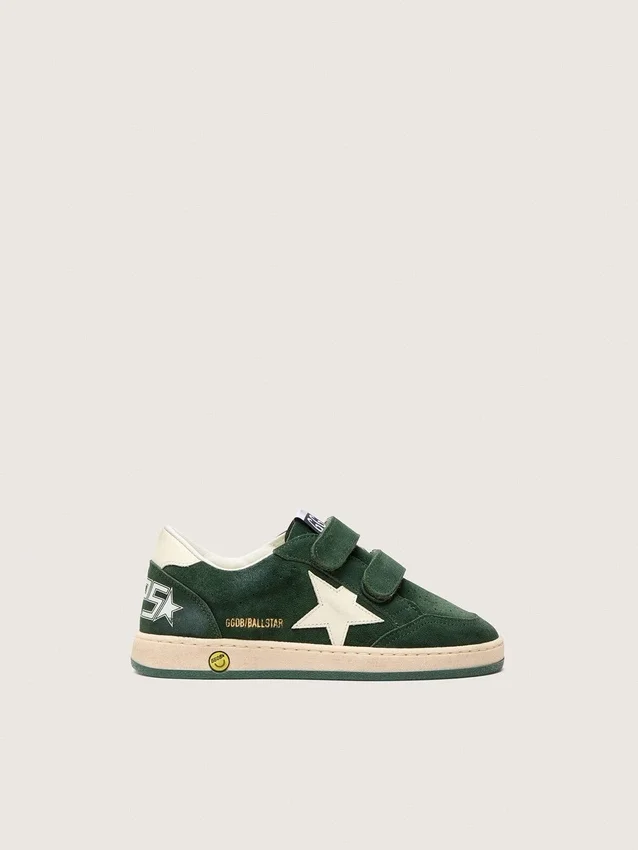 Junior Ball Star in pelle scamosciata verde bosco con stella e linguetta sul tallone in pelle color crema