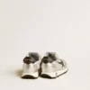 Junior Marathon in nylon argento con stella nera e linguetta in pelle sul tallone