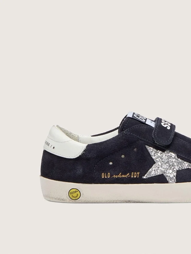 Junior Old School in camoscio blu con stella glitterata argento e linguetta sul tallone in pelle bianca