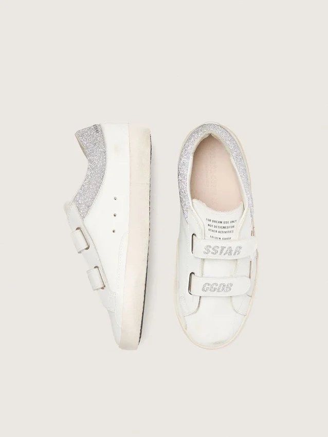 Young Old School in pelle bianca con stella in pelle argento metallizzato e inserti in cristallo argento