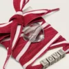 Lacci a strisce rosse e bianche “Pellami” con ciondoli