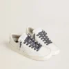 Lacci blu navy con stelle dorate a contrasto