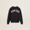 Maglione blu da bambino a girocollo con scritta “Golden” sul retro