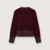Maglione da donna a girocollo in lana bordeaux con ricami in strass