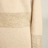 Maglione da donna dal taglio squadrato in lana con decorazioni in cristalli hotfix