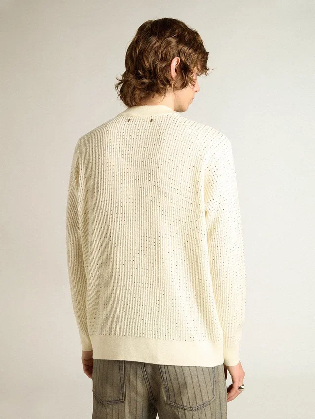 Maglione da uomo a girocollo in lana merino bianca con cristalli su tutta la superficie