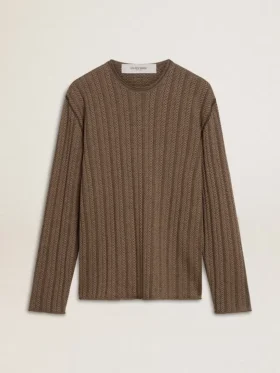 Maglione da uomo color travertino con scritta "Golden" applicata sul retro