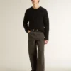 Maglione da uomo in lana nera con effetto consumato