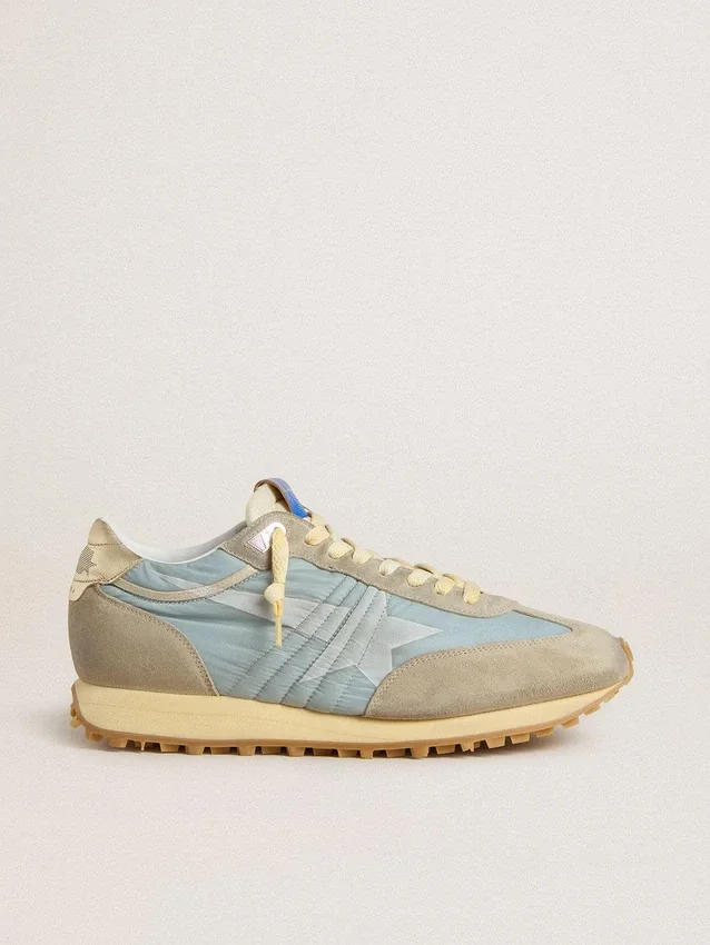Marathon da donna con tomaia in nylon azzurro e stella blu pastello