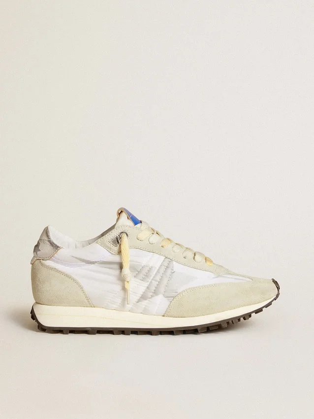 Marathon da donna con tomaia in nylon bianco e stella argentata