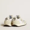 Marathon da donna con tomaia in nylon bianco e stella argentata