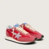Marathon da donna con tomaia in nylon rosso e stella argentata