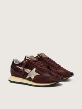 Marathon da donna con tomaia in raso marrone e stella in pelle color platino