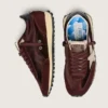 Marathon da donna con tomaia in raso marrone e stella in pelle color platino