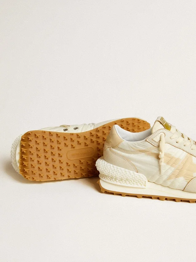 Marathon da donna in nylon beige e pelle grigia con stella stampata beige