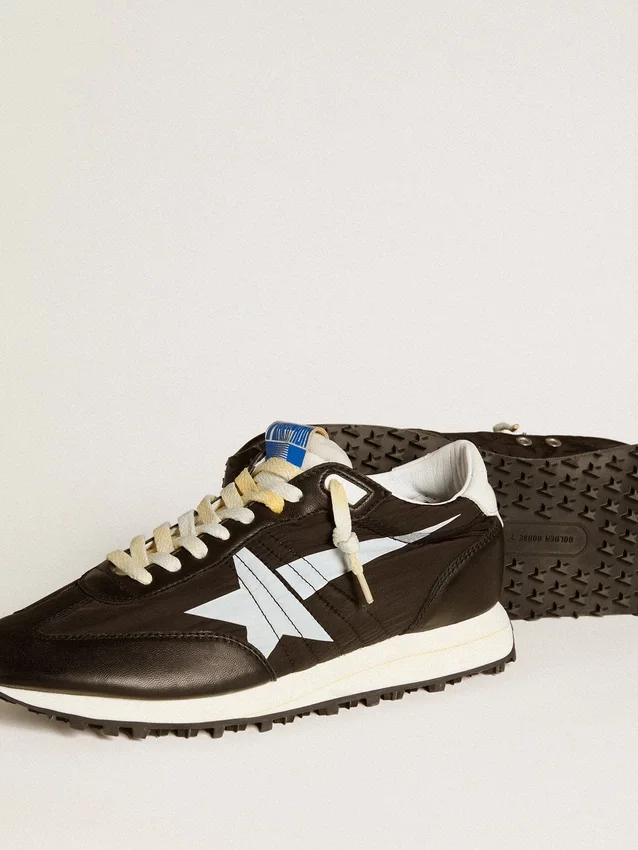 Marathon da uomo con tomaia in nylon nero e stella bianca