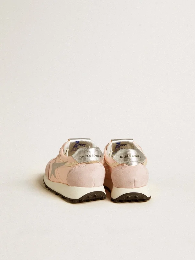 Marathon Junior in nylon rosa con stella stampata e linguetta in pelle sul tallone