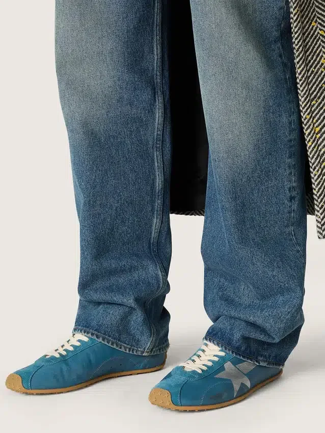 Marathon Speed da donna in nappa blu con stella stampata e linguetta sul tallone in pelle argentata