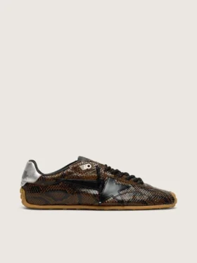 Marathon Speed da donna in pelle con stampa serpente marrone, stella nera e linguetta sul tallone in pelle argentata