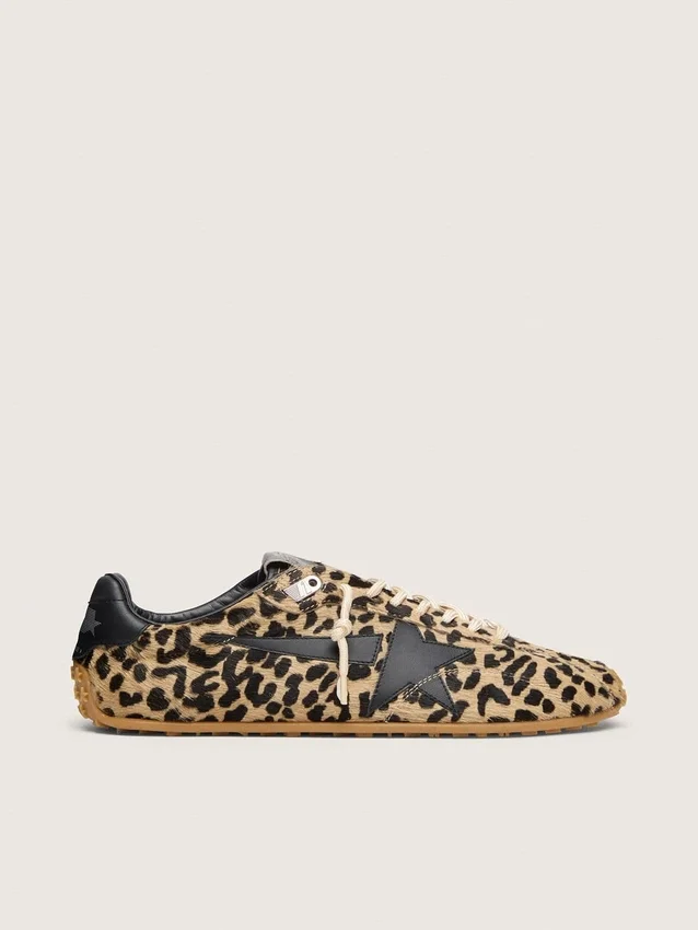Marathon Speed da donna in pelle di cavallino con stampa leopardata beige e nera e stella in pelle nera