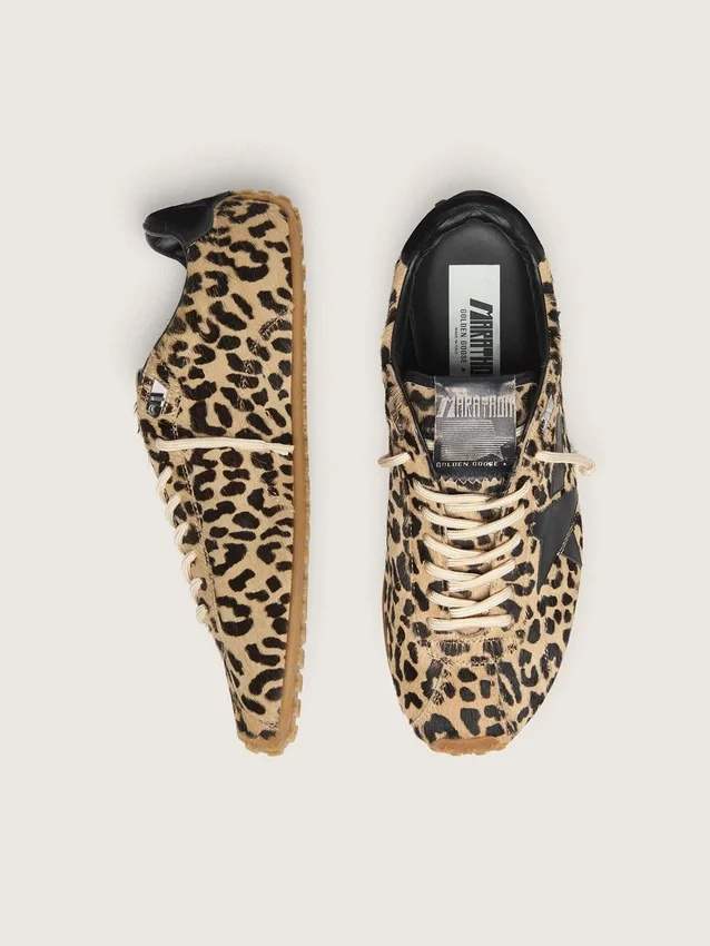 Marathon Speed da donna in pelle di cavallino con stampa leopardata beige e nera e stella in pelle nera