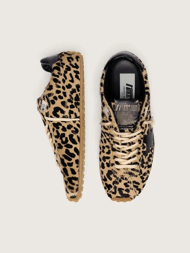 Marathon Speed da uomo in pelle di pony beige e nera con stampa leopardata e stella in pelle nera