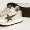 Marathon Young in nylon argento con stella nera e linguetta in pelle sul tallone
