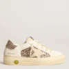 May Teen in pelle bianca e glitter oro rosa con stella in pelle scamosciata beige
