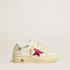 May Young con stella glitterata fucsia e linguetta sul tallone in pelle metallizzata