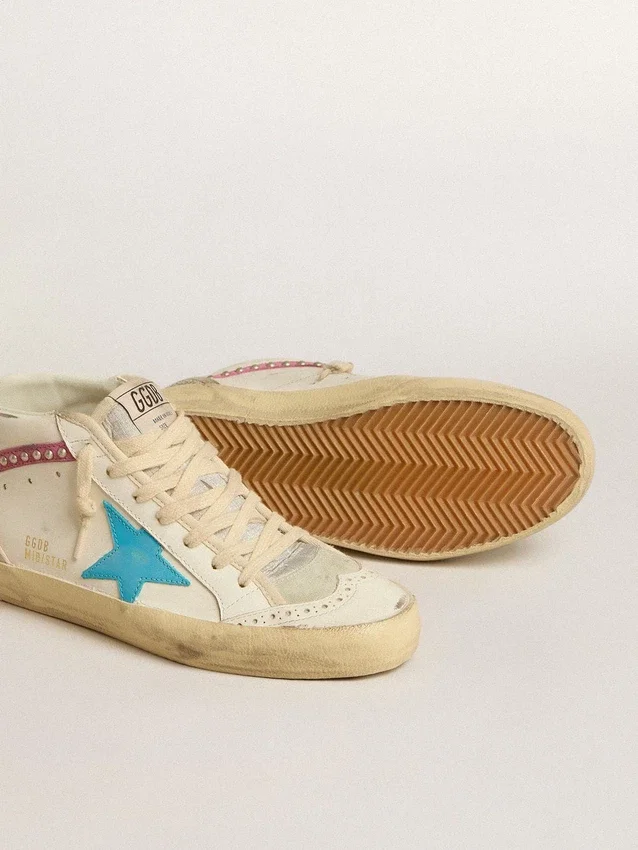 Mid Star da donna in pelle con stella azzurra e inserto in pelle scamosciata fucsia con borchie platino