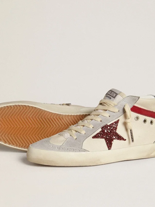Mid Star da donna in pelle con stella glitterata e dettaglio in nabuk rosso