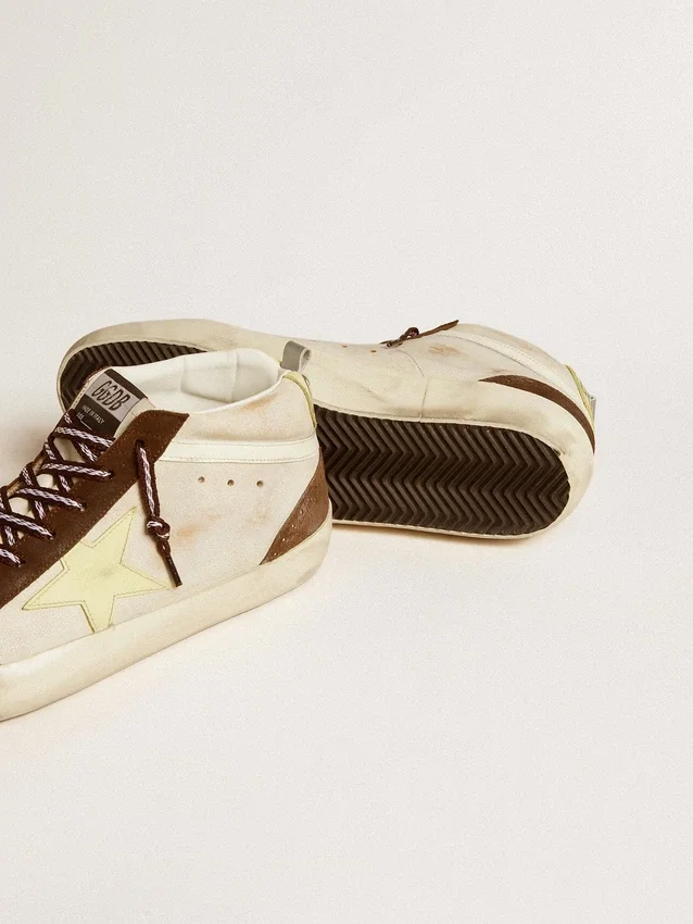 Mid Star da uomo in beige glitterato con stella in pelle scamosciata gialla e dettaglio in cotone