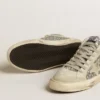 Mid Star in glitter argento con stella e striscia in pelle scamosciata grigio ghiaccio