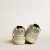 Mid Star in glitter argento con stella e striscia in pelle scamosciata grigio ghiaccio