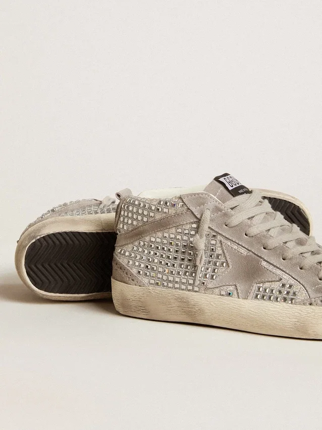 Mid Star in pelle scamosciata argento con cristalli Swarovski e stella in pelle scamosciata