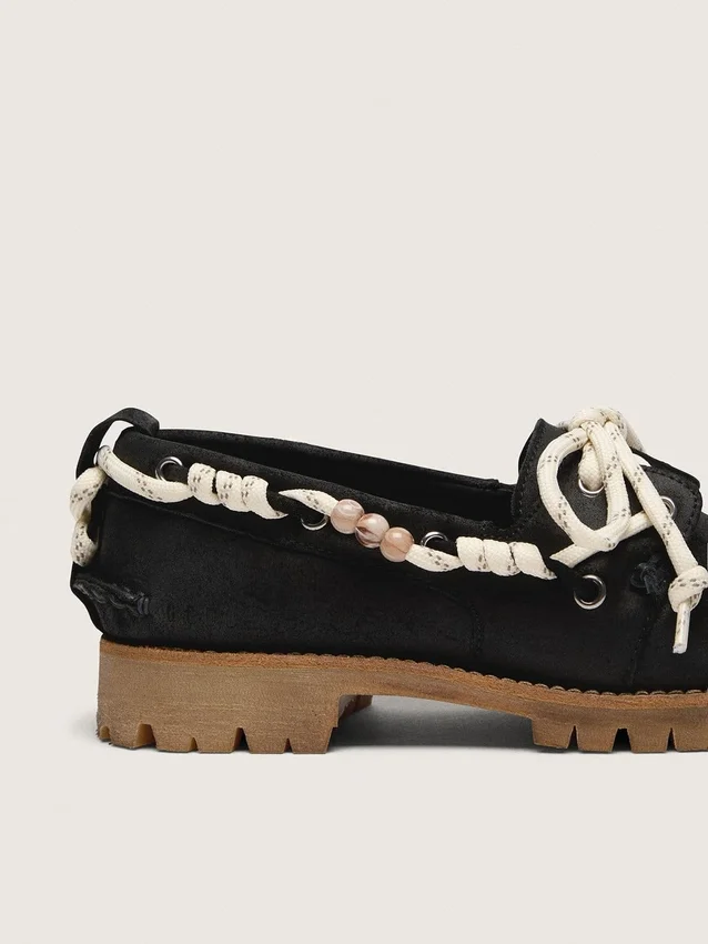 Mocassini Cruise da donna in pelle scamosciata cerata nera con lacci da trekking neri