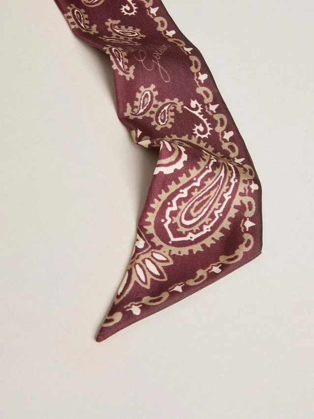 Nastro in twill di seta bordeaux con motivo paisley