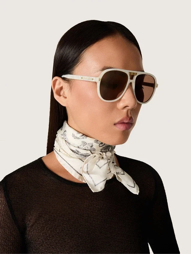 Occhiali da sole aviator Charlie con montatura bianco perla e lenti dorate