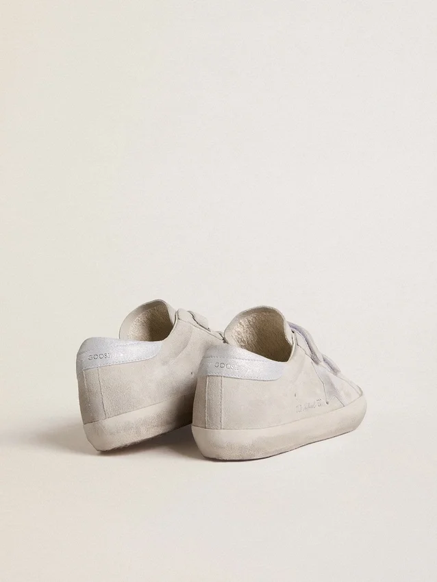 Old School da donna in pelle scamosciata grigio chiaro con stella in pelle con micro-glitter