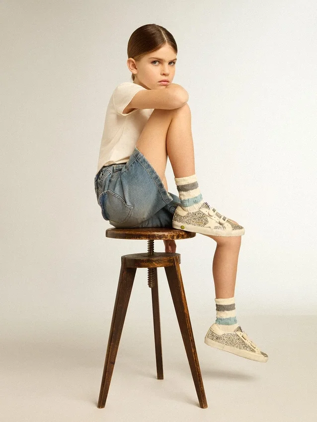 Old School Young in glitter platino con stella in pelle e linguetta sul tallone